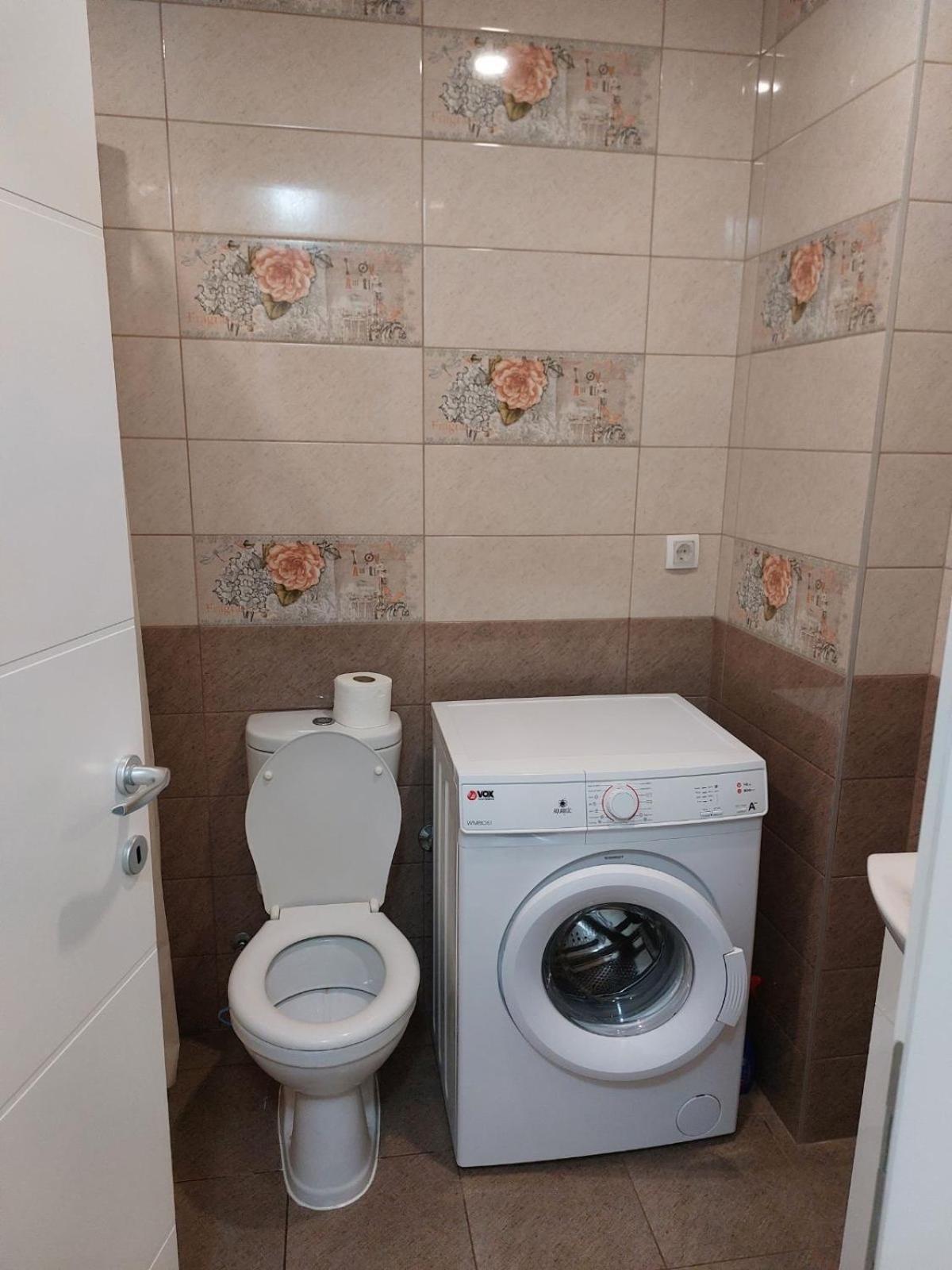 Harmony Relax Lejlighed Paraćin Eksteriør billede